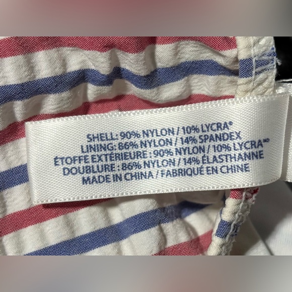 Women’s XL Vineyard Vines one-piece swimsuit - Picture 5 of 5